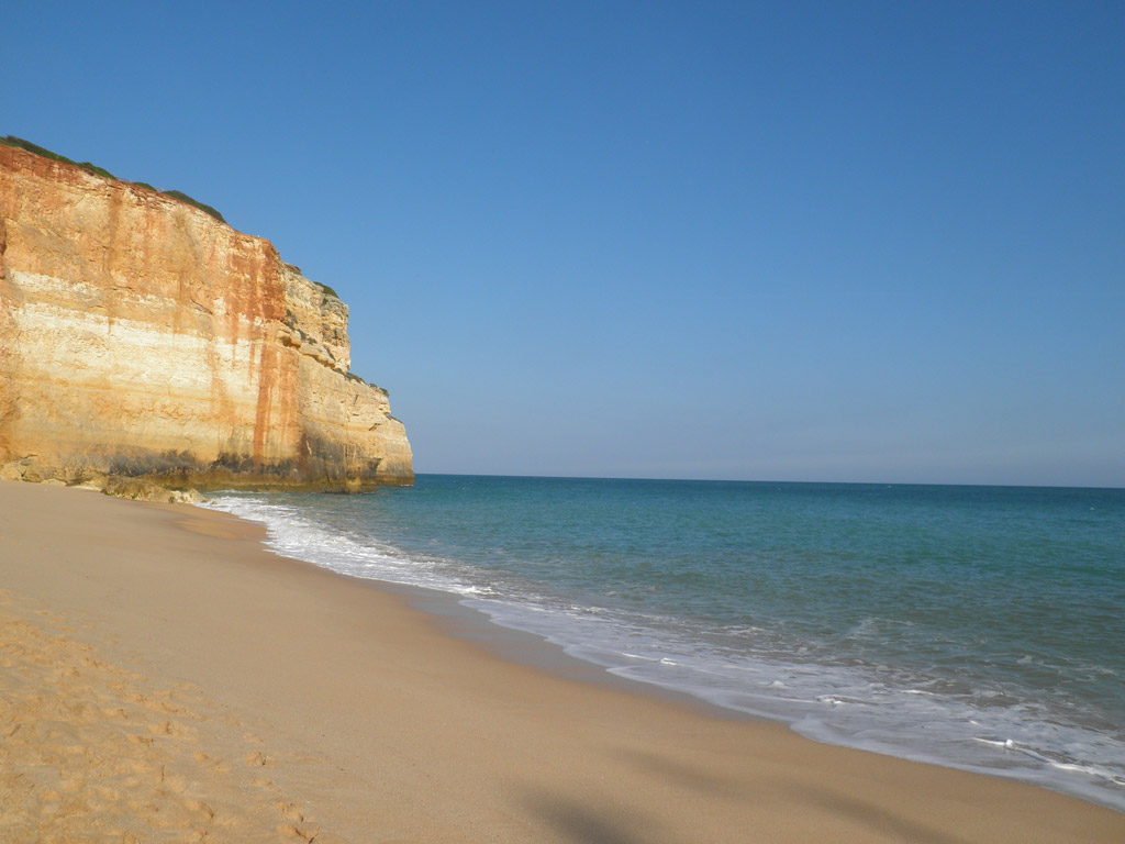 Пляж Бенагил в Португалии, фото 10