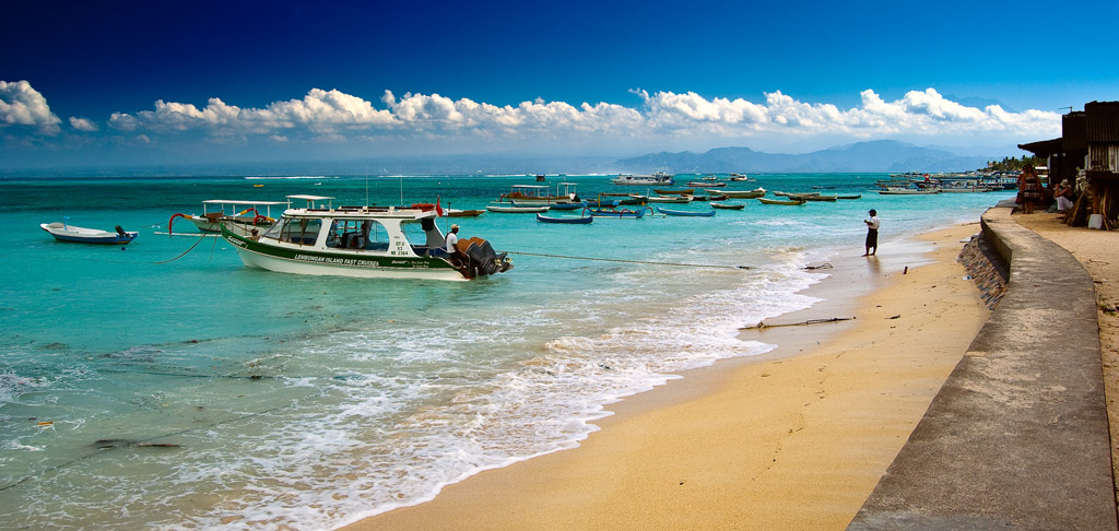 Пляж Нуса-Лембонган в Индонезии, фото 1