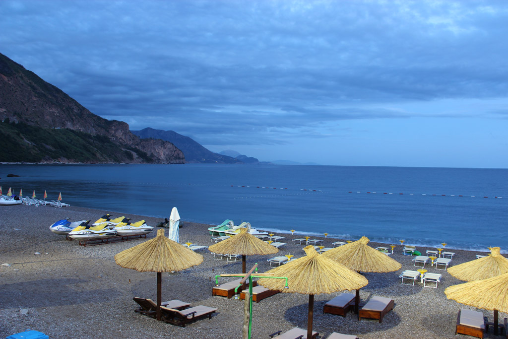 Пляж Яз в Черногории, фото 1