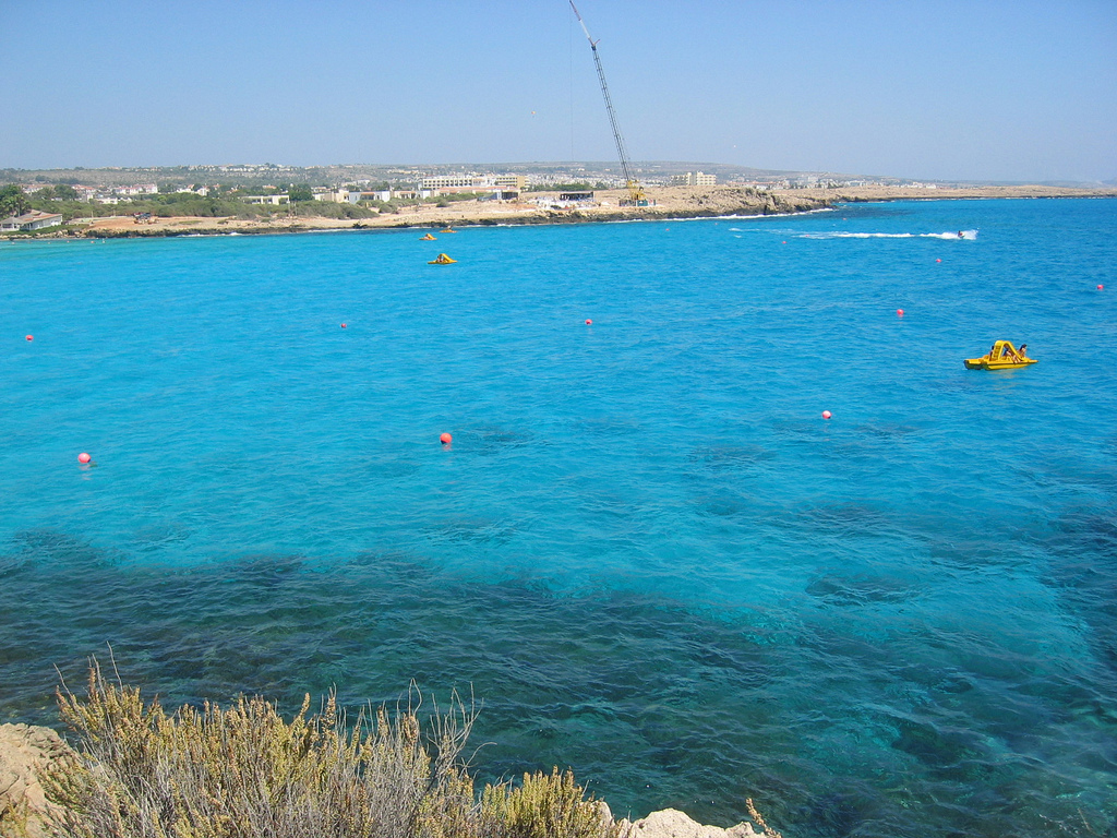 Пляж Нисси на Кипре, фото 6