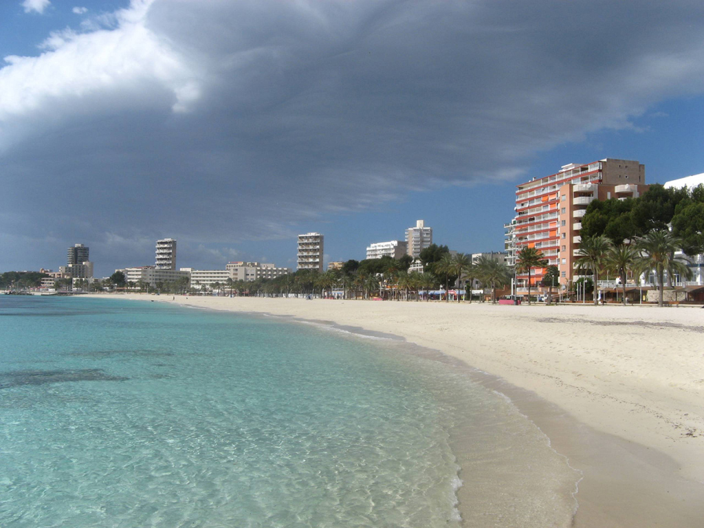Пляж Магаллуф в Испании, фото 6
