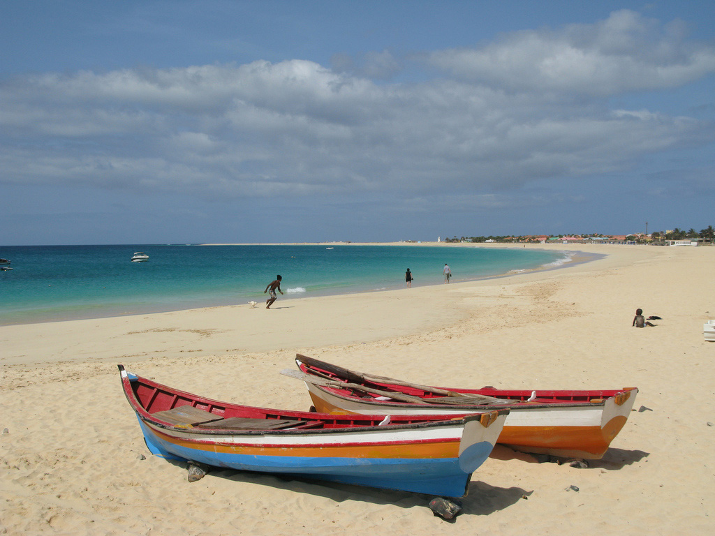Пляж Санта-Мария в Кабо-Верде, фото 3