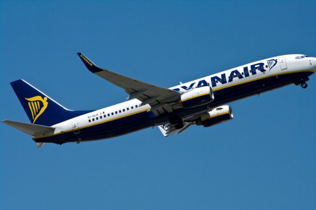 Лоукост авиакомпания Ryanair – самая крупная авиакомпания в Европе