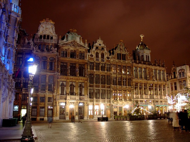 Бельгия. В Бельгии насчитывается 8 университетов. Первый вуз страны был основан 1425 году – это Лувенскийуниверситет