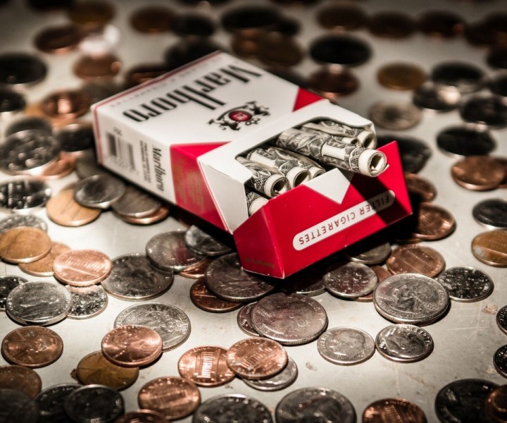 Особое внимание нужно уделить разрешенному количеству табачных изделий и валюты, которые планируются ввозиться в Германию