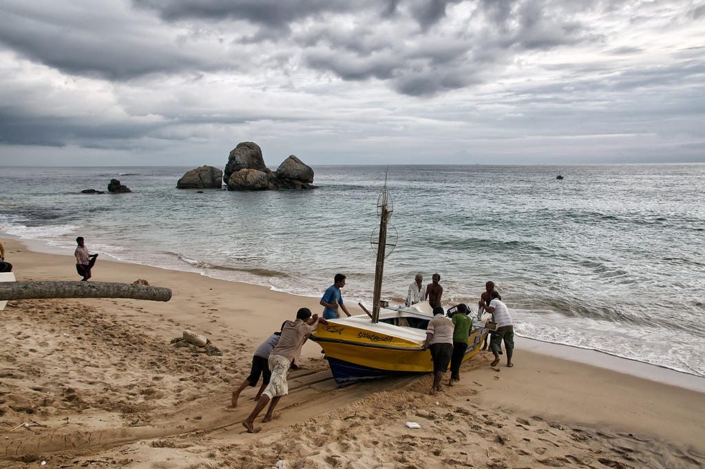 Погода на шри ланке в июле. Koggala Beach Шри Ланка. Пляж Коггала Шри Ланка. Пляж Тангалле на Шри Ланке. Лучшие пляжи Шри Ланки Тангалле.