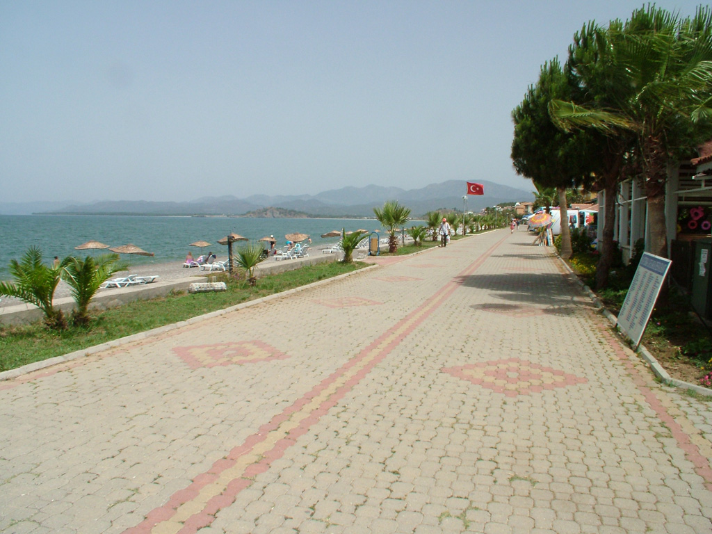 Пляж Чалыш в Турции, фото 17