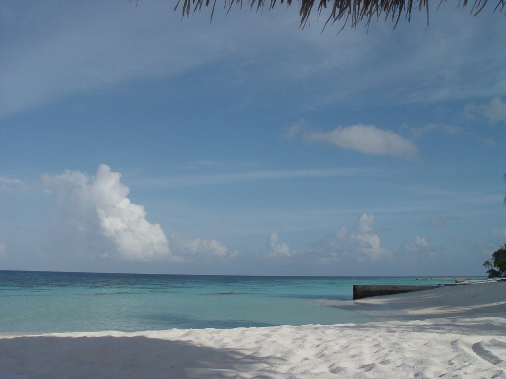 Пляж Конрад Рангали на Мальдивах, фото 4