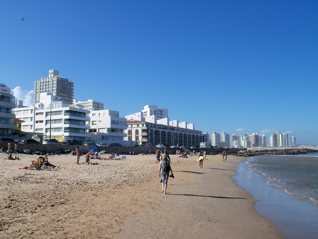 Пляж Пунта-дель-Эсте в Уругвае, фото 6