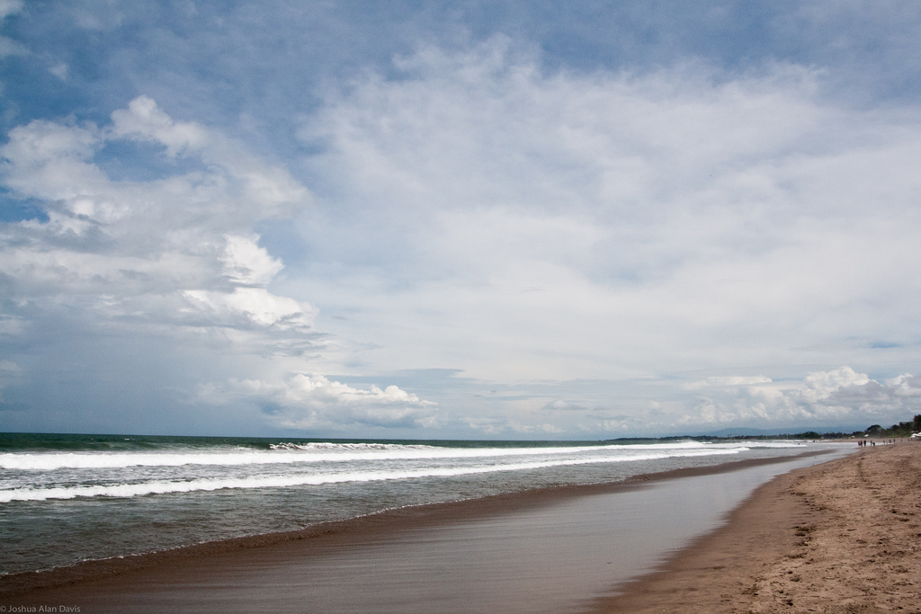 Пляж Семиньяк в Индонезии, фото 4