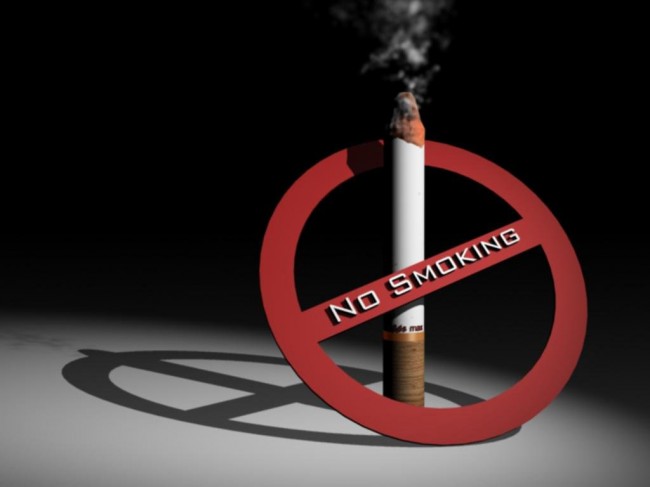 Штрафы за нарушение правил продажи табачной продукции могут достигать 90 тыс. руб., а за курение в запрещенных местах - 1,5 тыс. руб.