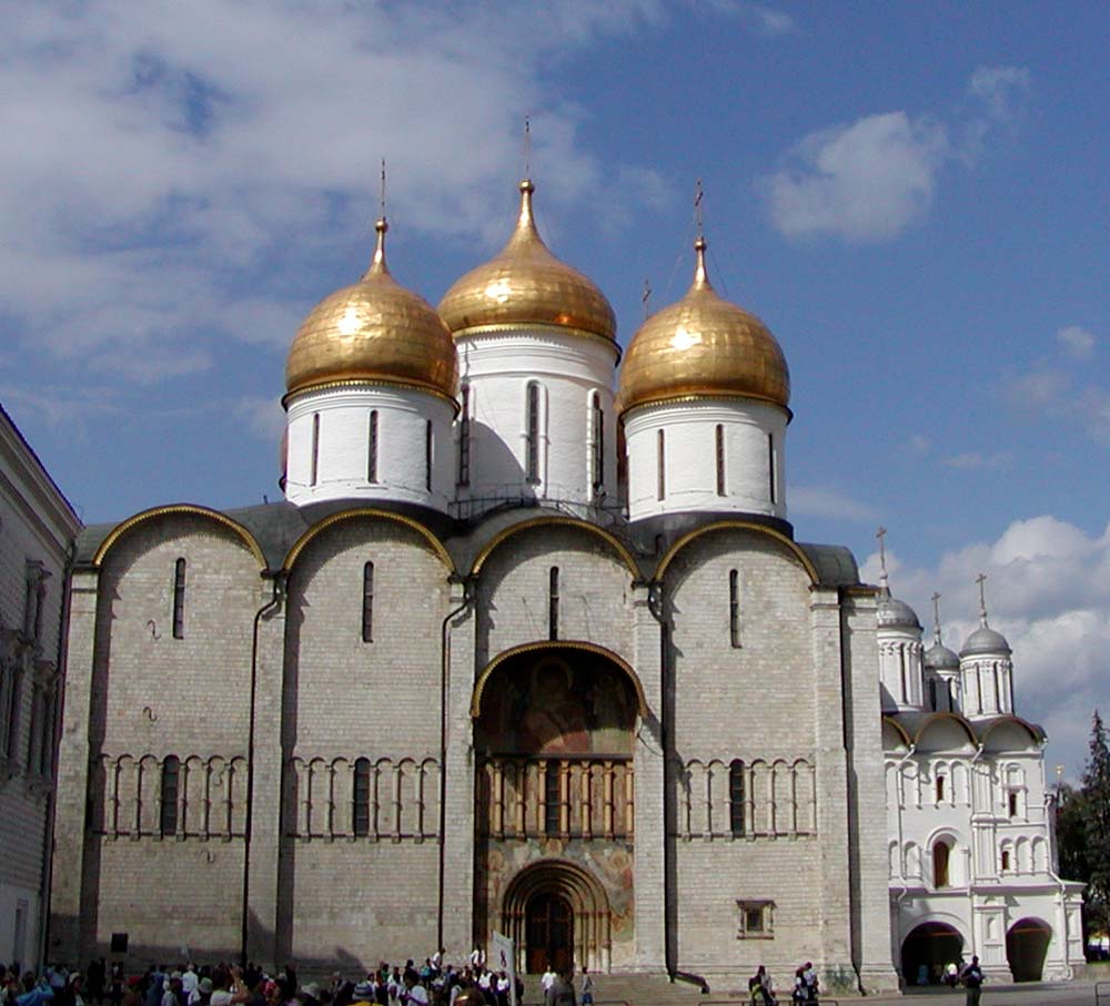 3 архитектурных памятников россии