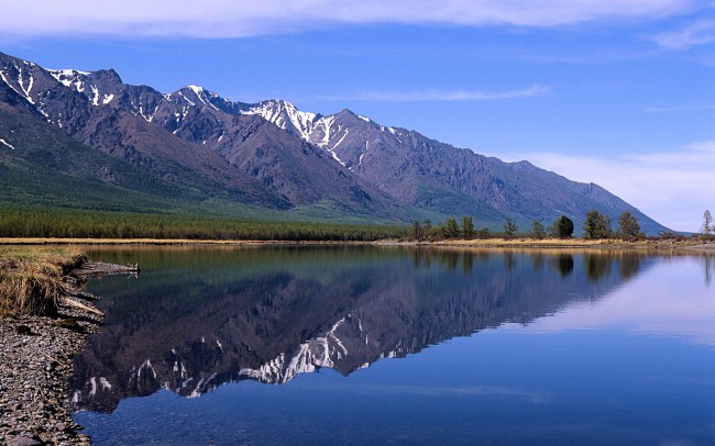 Байкал – крупнейшее хранилище высококачественной пресной воды, самое глубокое и одно из древнейших озер на Земле.