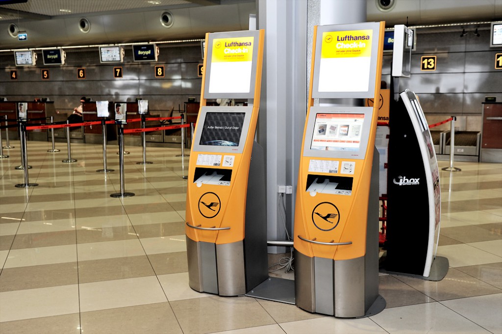 Киоск самостоятельной онлайн регистрации в аэропорту Борисполь
