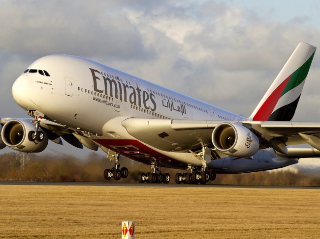 Компания Emirates осуществляет перелеты во все страны мира, с ними спокойно и надежно