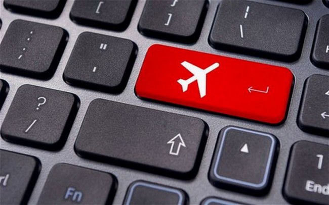 Практика показывает, что все больше и больше людей начинают отдавать предпочтение онлайн бронированию авиабилетов.