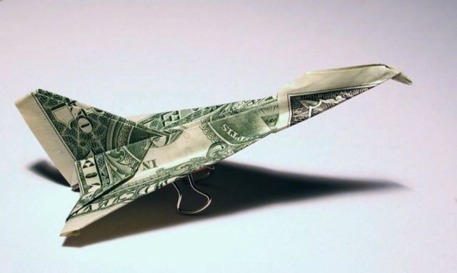 На данный момент бюджетные авиалинии пользуются очень высокой популярностью благодаря возможности значительно сэкономить на авиаперелете.