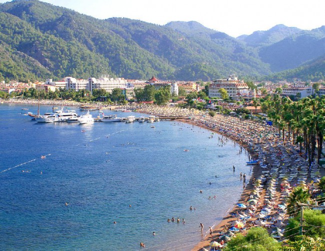 Мармарис славится самой длинной набережной среди турецких курортов