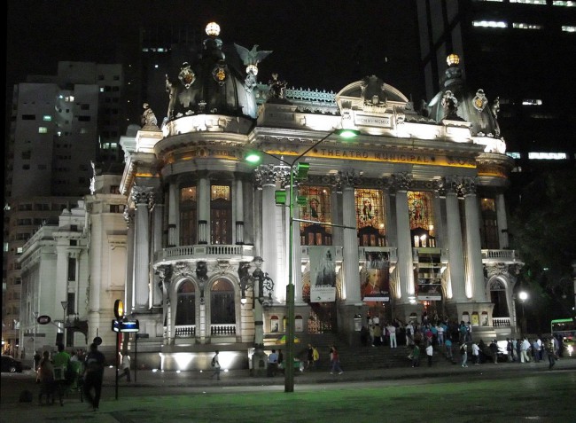 Муниципальный театр в Рио-де-Жанейро