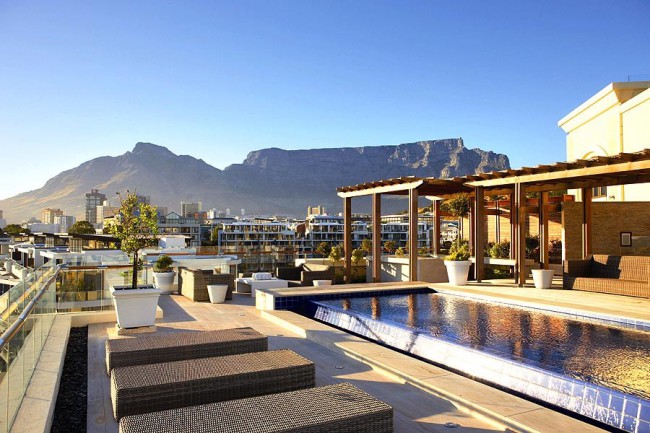 Кейптаун 4 место в списке 50 мест, которые необходимо посетить при жизни