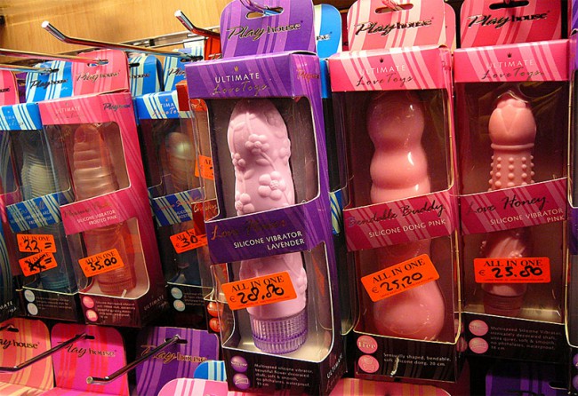 В секс-шопах Амстердама имеется товар на любой вкус
