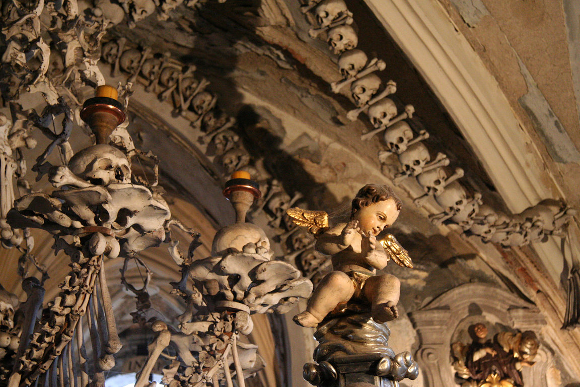 Храм в чехии из человеческих костей фото