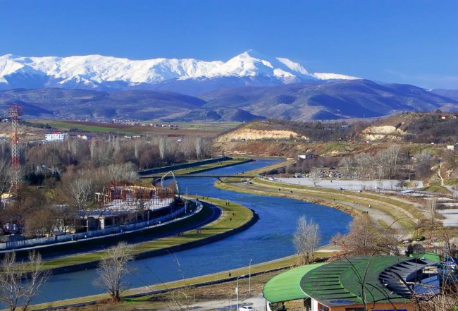 Река Вардар, Македония