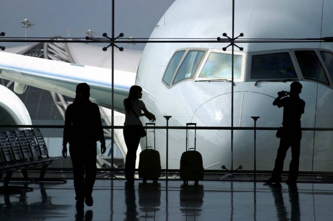Дистанционная покупка позволяет неспешно осуществить выбор нужного рейса и компании
