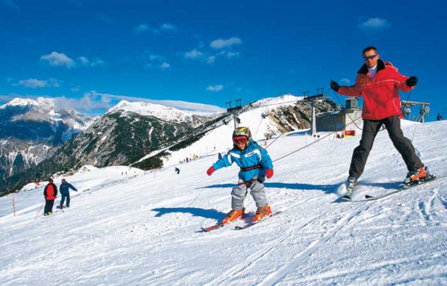 Отдых на горнолыжных курортах Австрии – один из самых популярных способов провести отпуск в движении и получить массу приятных воспоминаний.