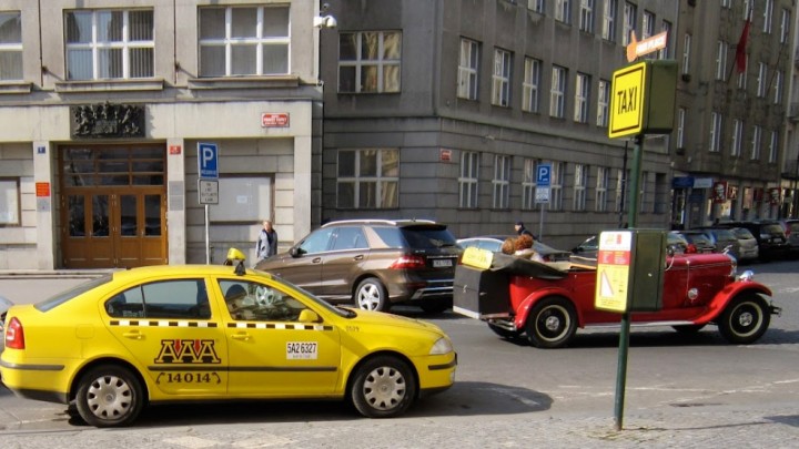 Самый комфортный транспорт – это такси.